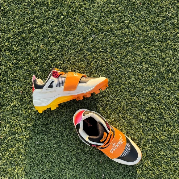 Custom Baseball cleats - Picture 3 of 14